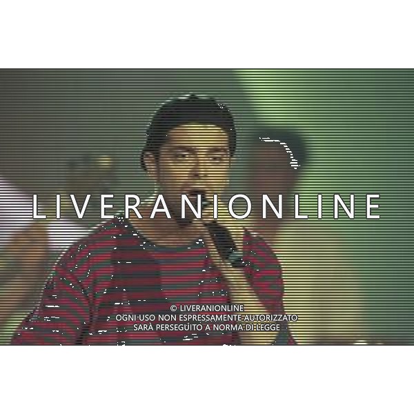 DIAP-RETROSPETTIVA SAMUELE BERSANI CANTANTE NELLA FOTO SAMUELE BERSANI NELL\'ANNO 2000 AG ALDO LIVERANI SAS