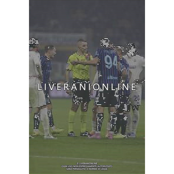 FRANCESCO PIO ESPOSITO E ARBITRO SOZZA SIMONE -INTER vs FIORENTINA Campionato Serie A Enilive - 9a Giornata 29-10-2025 ©PAOLO GIAMPIETRI - AGENZIA ALDO LIVERANI SAS