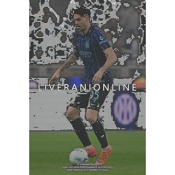 Inter vs Fiorentina nella foto Alessandro Bastoni (Inter) Milano 29-10-2025 Stadio Giuseppe Meazza - San Siro Inter vs Fiorentina Campionato Serie A Enilive - 9a giornata foto Roberto Garavaglia/Agenzia Aldo Liverani sas