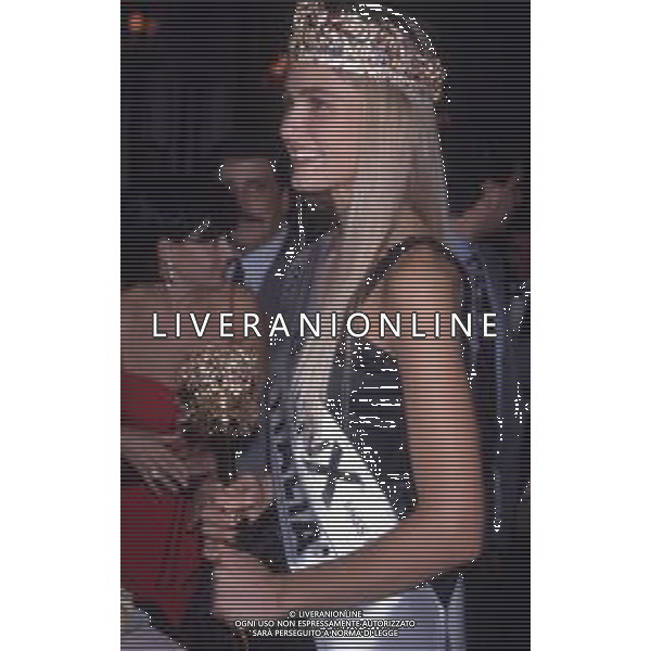 DIAP-RETROSPETTIVA ARIANNA DAVID MISS ITALIA NELLA FOTO ARIANNA DAVID MISS ITALIA NELL\'ANNO 1993 A SALSOMAGGIORE TERME AG ALDO LIVERANI SAS
