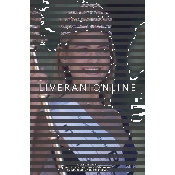 DIAP-RETROSPETTIVA ARIANNA DAVID MISS ITALIA NELLA FOTO ARIANNA DAVID MISS ITALIA NELL\'ANNO 1993 A SALSOMAGGIORE TERME AG ALDO LIVERANI SAS
