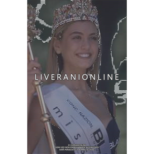 DIAP-RETROSPETTIVA ARIANNA DAVID MISS ITALIA NELLA FOTO ARIANNA DAVID MISS ITALIA NELL\'ANNO 1993 A SALSOMAGGIORE TERME AG ALDO LIVERANI SAS