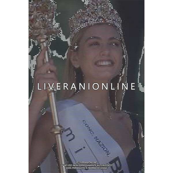 DIAP-RETROSPETTIVA ARIANNA DAVID MISS ITALIA NELLA FOTO ARIANNA DAVID MISS ITALIA NELL\'ANNO 1993 A SALSOMAGGIORE TERME AG ALDO LIVERANI SAS
