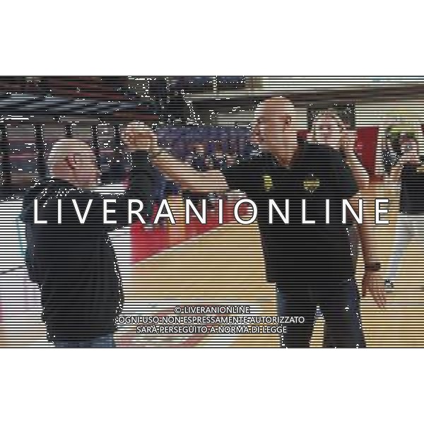 IMOLA 29 10 2025 VIRTUS IMOLA BASKET-CONSULTINVEST LORETO PESARO SERIE B1 93-85 NELLA FOTO GIANLUIGI GALETTI ALLENATORE VIRTUS IMOLA E SUO VICE AKI ZARIFI DOPO PARTITA FOTO GIANNI SANNA-AG ALDO LIVERANI SAS