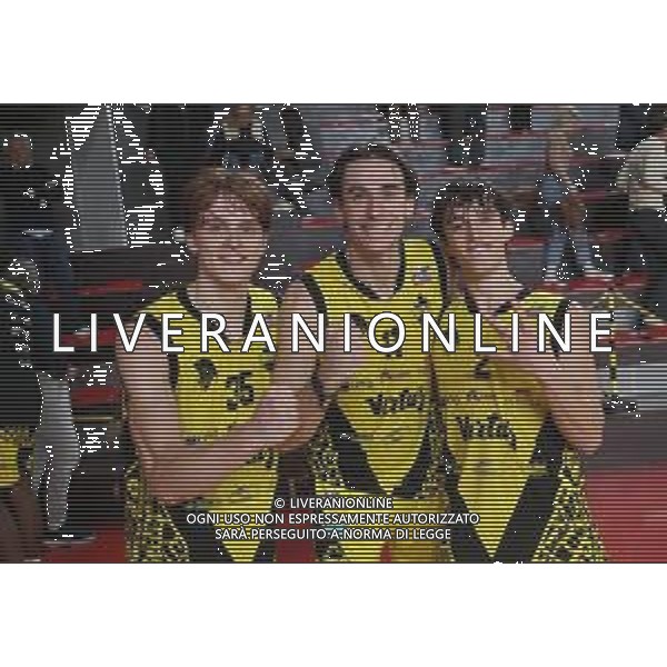 IMOLA 29 10 2025 VIRTUS IMOLA BASKET-CONSULTINVEST LORETO PESARO SERIE B1 93-85 NELLA FOTO DA SINISTRA LORENZO POLLINI,MATTIA MELCHIORRI E LORENZO BALDI VIRTUS IMOLA FOTO GIANNI SANNA-AG ALDO LIVERANI SAS