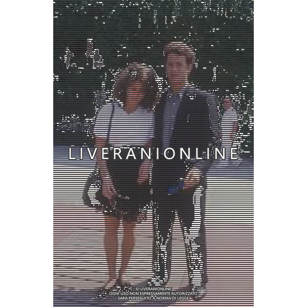 DIAP-RETROSPETTIVA TOM HANKS ATTORE NELLA FOTO TOM HANKS CON RITA WILSON A VENEZIA NELL\'ANNO 1998 AG ALDO LIVERANI SAS