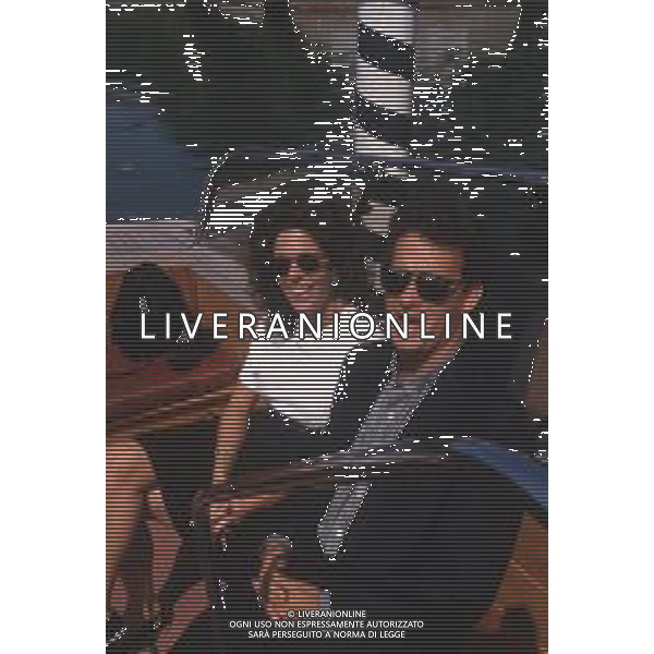 DIAP-RETROSPETTIVA TOM HANKS ATTORE NELLA FOTO TOM HANKS CON RITA WILSON A VENEZIA NELL\'ANNO 1998 AG ALDO LIVERANI SAS