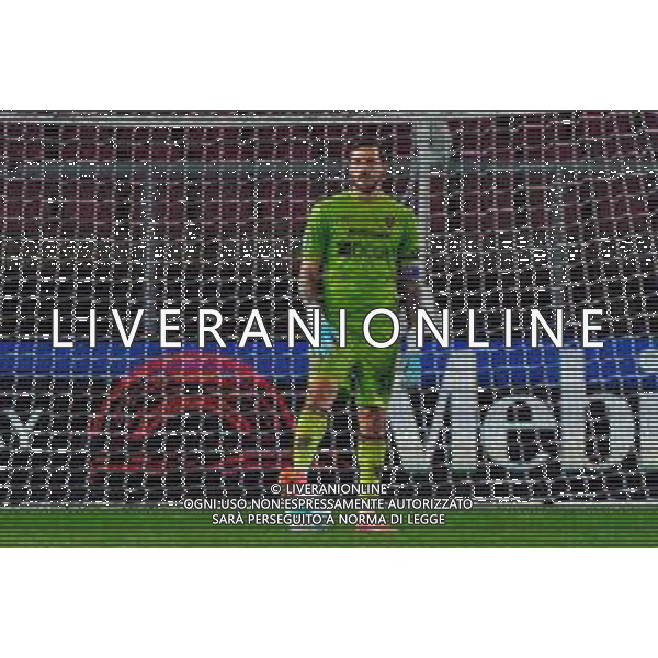 TVEM October 28, 2025 Lecce, Italy - US Lecce vs SSC Napoli - Italian soccer serie A 2025/26 - Via Del Mare Stadium. In the pic: Wladimiro Falcone of US Lecce foto emmanuele mastrodonato-ag aldo liverani sas