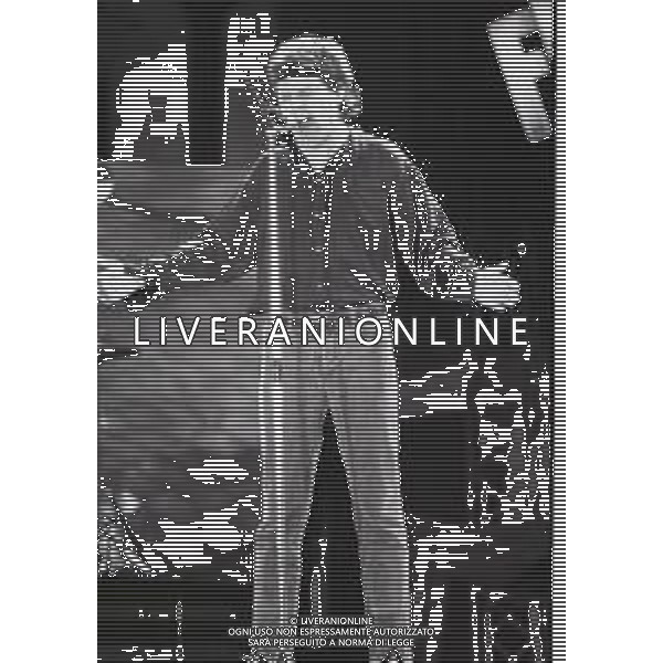 NEG-RETROSPETTIVA ZUCCHERO FORNACIARI CANTANTE NELLA FOTO ZUCCHERO FORNACIARI AL FESTIVALBAR NELL\'ANNO 1987 AG ALDO LIVERANI SAS