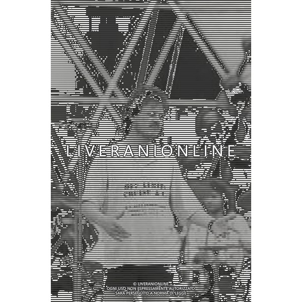 NEG-RETROSPETTIVA ZUCCHERO FORNACIARI CANTANTE NELLA FOTO ZUCCHERO FORNACIARI AL FESTIVALBAR NELL\'ANNO 1987 AG ALDO LIVERANI SAS 