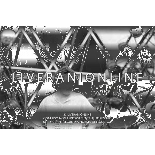 NEG-RETROSPETTIVA ZUCCHERO FORNACIARI CANTANTE NELLA FOTO ZUCCHERO FORNACIARI AL FESTIVALBAR NELL\'ANNO 1987 AG ALDO LIVERANI SAS 