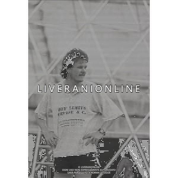 NEG-RETROSPETTIVA ZUCCHERO FORNACIARI CANTANTE NELLA FOTO ZUCCHERO FORNACIARI AL FESTIVALBAR NELL\'ANNO 1987 AG ALDO LIVERANI SAS 