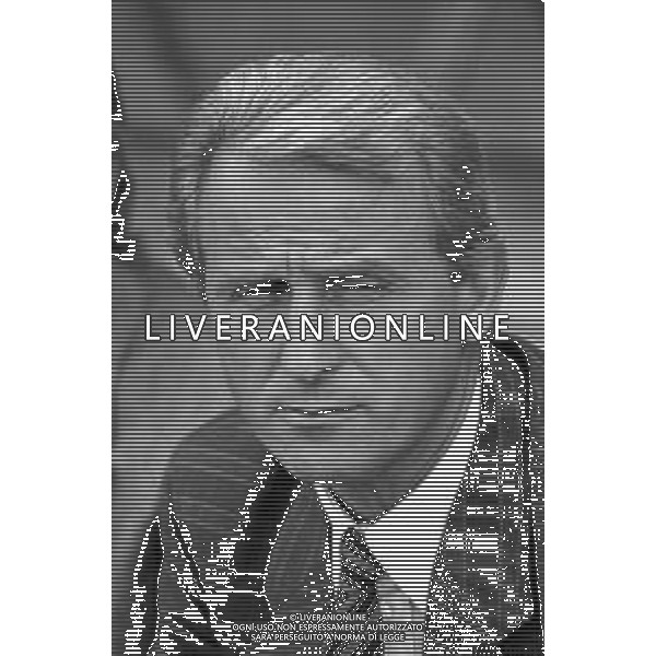 NEG- RETROSPETTIVA GIOVANNI TRAPATTONI ALLENATORE NELLA FOTO GIOVANNI TRAPATTONI IN PANCHINA NELL’ANNO 1986 AG ALDO LIVERANI SAS