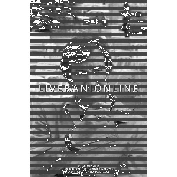 NEG-RETROSPETTIVA CARLO LIZZANI REGISTA NELLA FOTO CARLO LIZZANI REGISTA A CANNES NELL\'ANNO 1983 AG ALDO LIVERANI SAS 