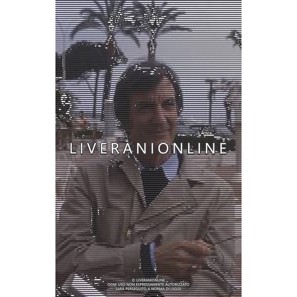 DIAP-RETROSPETTIVA CARLO LIZZANI REGISTA NELLA FOTO CARLO LIZZANI REGISTA A CANNES NELL\'ANNO 1983  AG ALDO LIVERANI SAS  