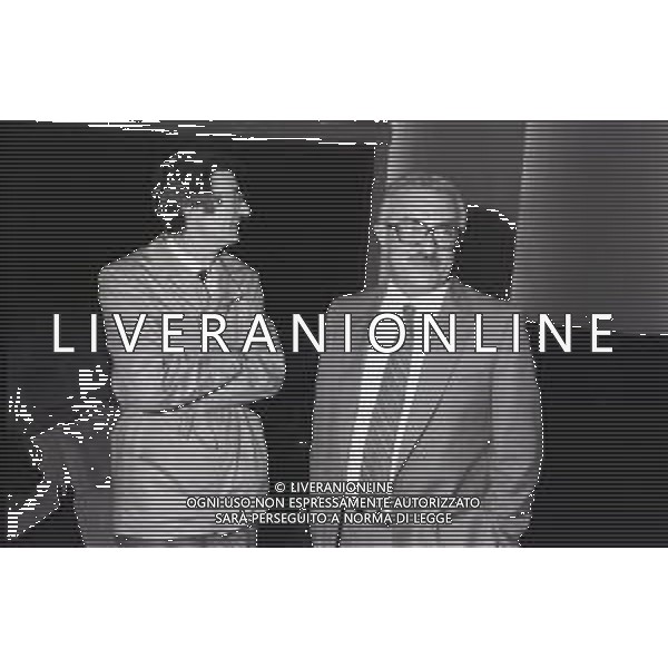 NEG-RETROSPETTIVA CARLO LIZZANI REGISTA NELLA FOTO CARLO LIZZANI REGISTA A VENEZIA NELL\'ANNO 1981 CON GIUSEPPE GALASSO PRESIDENTE DELLA BIENNALE DI VENEZIA AG ALDO LIVERANI SAS 