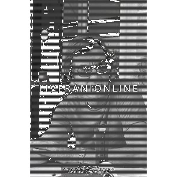 NEG-RETROSPETTIVA CARLO LIZZANI REGISTA NELLA FOTO CARLO LIZZANI REGISTA A VENEZIA NELL\'ANNO 1983 AG ALDO LIVERANI SAS 