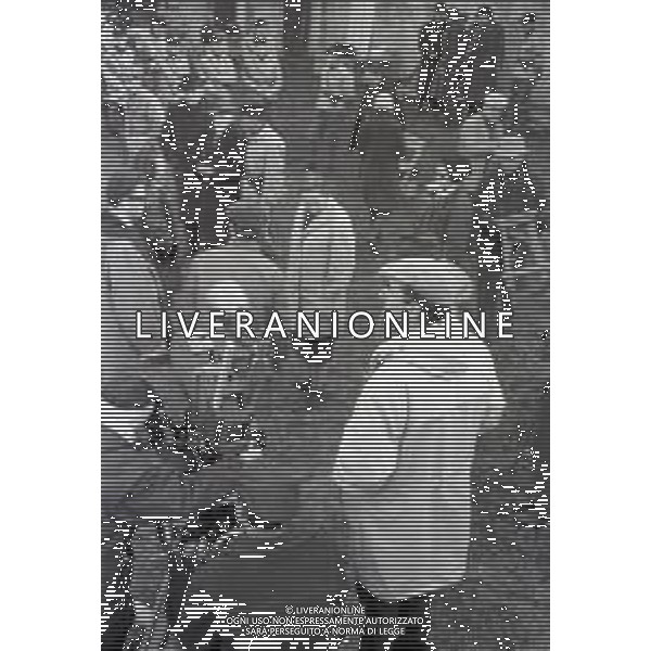 NEG-RETROSPETTIVA CARLO LIZZANI REGISTA NELLA FOTO CARLO LIZZANI REGISTA DEL FILM “IL PROCESSO DI VERONA“ NELL\'ANNO 1963 AG ALDO LIVERANI SAS