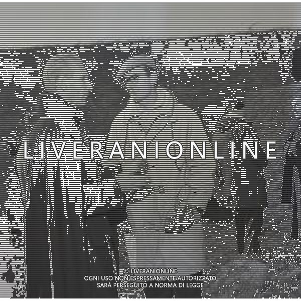 NEG-RETROSPETTIVA CARLO LIZZANI REGISTA NELLA FOTO CARLO LIZZANI REGISTA DEL FILM “IL PROCESSO DI VERONA“ NELL\'ANNO 1963 AG ALDO LIVERANI SAS