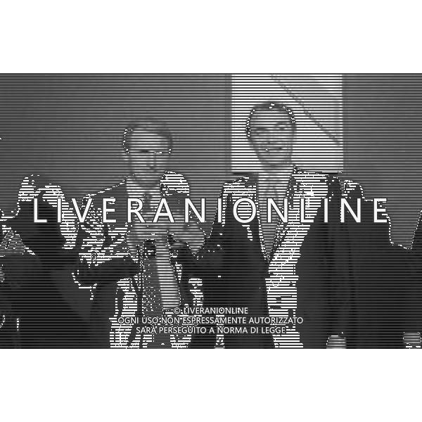 NEG- RETROSPETTIVA GIOVANNI TRAPATTONI ALLENATORE INTER NELLA FOTO GIOVANNI TRAPATTONI CON IL PRESIDENTE ERNESTO PELLEGRINI ALLA SUA PRESENTAZIONE COME NUOVO ALLENATORE INTER CALCIO NELL’ANNO 1986 AG ALDO LIVERANI SAS