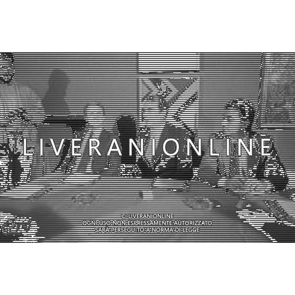 NEG- RETROSPETTIVA GIOVANNI TRAPATTONI ALLENATORE INTER NELLA FOTO GIOVANNI TRAPATTONI CON IL PRESIDENTE ERNESTO PELLEGRINI ALLA SUA PRESENTAZIONE COME NUOVO ALLENATORE INTER CALCIO NELL’ANNO 1986 AG ALDO LIVERANI SAS