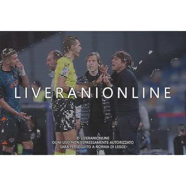 TVPM Napoli, Como Nella Foto: arbitro Zufferli, Antonio Conte Foto Mosca, Ag.Liverani- AGENZIA ALDO LIVERANI SAS -TVPM Napoli - Como Campionato calcio Serie A 01.11.2025