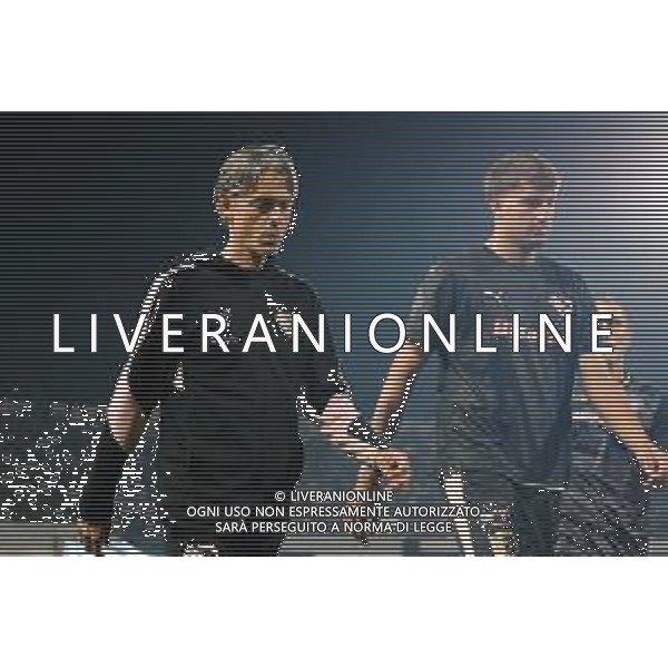 Palermo, Italia, 1 novembre 2025. Stadio Renzo Barbera, Palermo vs Pescara, match valido per il campionato di Serie B 2025/2026. Nella foto: Filippo Inzaghi (Palermo FC) e Giacomo Corona (Palermo FC) ©Federico Serra - AGENZIA ALDO LIVERANI SAS