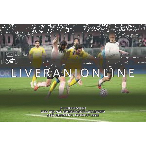 Palermo, Italy, 1 November 2025. Renzo Barbera Stadium, Palermo vs Pescara, match valid for the 2025/2026 Serie B championship. In the photo: Antonio Palumbo (Palermo FC) Bartosz Bereszynski (Palermo FC) and Antonio Di Nardo (Pescara) ©Federico Serra - AGENZIA ALDO LIVERANI SAS