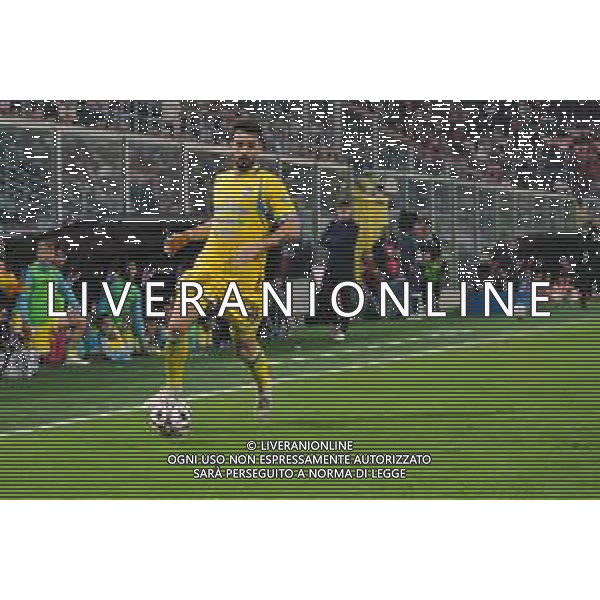 Palermo, Italia, 1 novembre 2025. Stadio Renzo Barbera, Palermo vs Pescara, match valido per il campionato di Serie B 2025/2026. Nella foto: Fabrizio Caligara (Pescara) ©Federico Serra - AGENZIA ALDO LIVERANI SAS