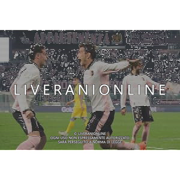 Palermo, Italia, 1 novembre 2025. Stadio Renzo Barbera, Palermo vs Pescara, match valido per il campionato di Serie B 2025/2026. Nella foto: Esultanza Jacopo Segre (Palermo FC) ©Federico Serra - AGENZIA ALDO LIVERANI SAS