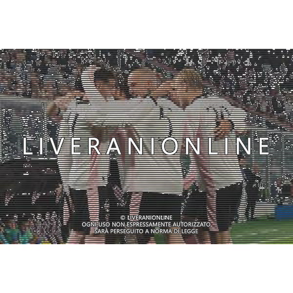 Palermo, Italia, 1 novembre 2025. Stadio Renzo Barbera, Palermo vs Pescara, match valido per il campionato di Serie B 2025/2026. Nella foto: Esultanza Palermo ©Federico Serra - AGENZIA ALDO LIVERANI SAS