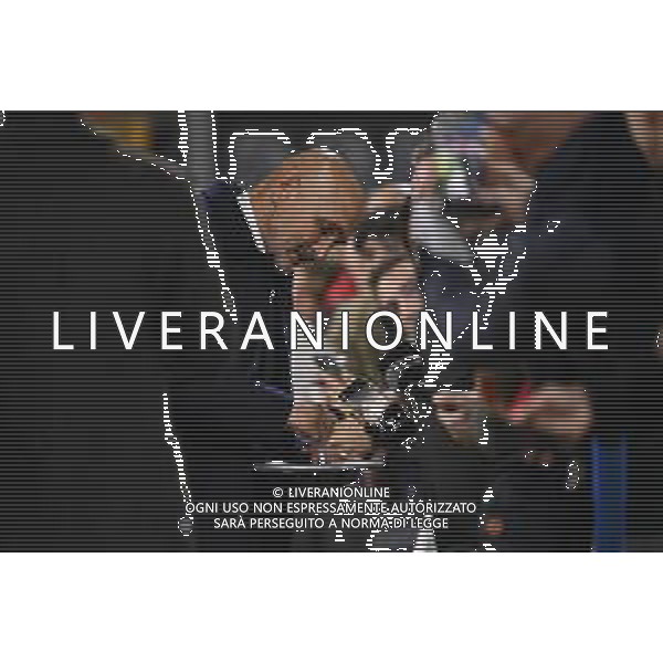 TVRG Cremonese vs Juventus nella foto Luciano Spalletti allenatore Juventus firma autografi prima della gara Cremona 01-11-2025 Stadio Giovanni Zini Cremonese vs Juventus Campionato Serie A Enilive - 10a giornata foto Roberto Garavaglia/Agenzia Aldo Liverani sas