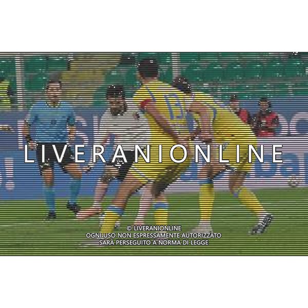 Palermo, Italia, 1 novembre 2025. Stadio Renzo Barbera, Palermo vs Pescara, match valido per il campionato di Serie B 2025/2026. Nella foto: Gol Matteo Brunori (Palermo FC) ©Federico Serra - AGENZIA ALDO LIVERANI SAS