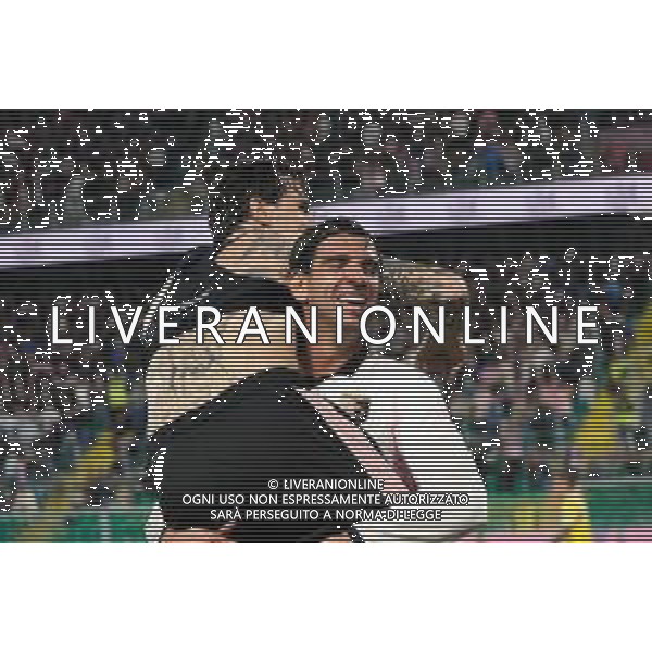 Palermo, Italia, 1 novembre 2025. Stadio Renzo Barbera, Palermo vs Pescara, match valido per il campionato di Serie B 2025/2026. Nella foto: Esultanza Matteo Brunori (Palermo FC) e Pietro Ceccaroni (Palermo FC) ©Federico Serra - AGENZIA ALDO LIVERANI SAS