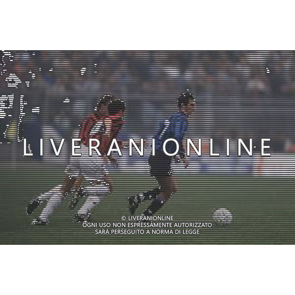 DIAP-RETROSPETTIVA ROBERTO RAMBAUDI CALCIATORE NELLA FOTO ROBERTO RAMBAUDI CON LA MAGLIA DELL\'ATALANTA CALCIO AG ALDO LIVERANI SAS