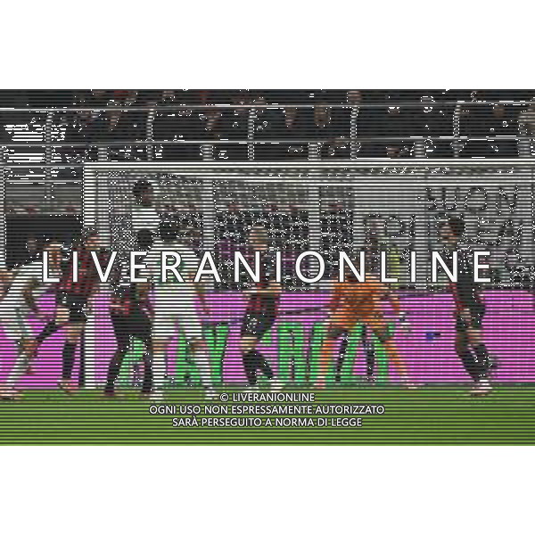 Milan vs Roma nella foto Obite Evan N\'Dicka (Roma) occasione da gol Milano 02-11-2025 Stadio Giuseppe Meazza - San Siro Milan vs Roma Campionato Serie A Enilive - 10a giornata foto Roberto Garavaglia/Agenzia Aldo Liverani sas