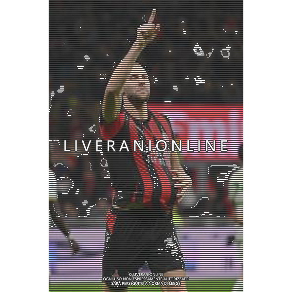 Milan vs Roma nella foto Strahinja Pavlovic (Milan) esultanza dopo il gol dell\'1 a 0 Milano 02-11-2025 Stadio Giuseppe Meazza - San Siro Milan vs Roma Campionato Serie A Enilive - 10a giornata foto Roberto Garavaglia/Agenzia Aldo Liverani sas