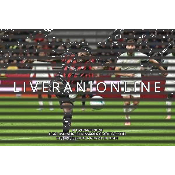 Milan vs Roma nella foto Rafael Leao (Milan) occasione da gol fallita Milano 02-11-2025 Stadio Giuseppe Meazza - San Siro Milan vs Roma Campionato Serie A Enilive - 10a giornata foto Roberto Garavaglia/Agenzia Aldo Liverani sas