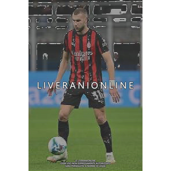 Milan vs Roma nella foto Strahinja Pavlovic (Milan) Milano 02-11-2025 Stadio Giuseppe Meazza - San Siro Milan vs Roma Campionato Serie A Enilive - 10a giornata foto Roberto Garavaglia/Agenzia Aldo Liverani sas