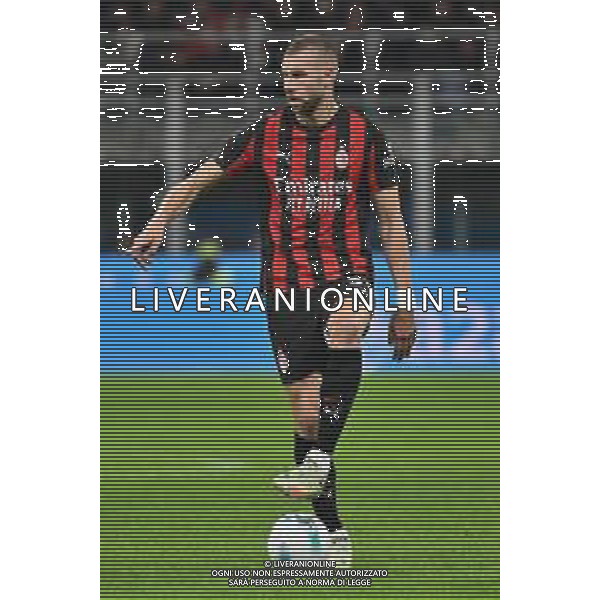 Milan vs Roma nella foto Strahinja Pavlovic (Milan) Milano 02-11-2025 Stadio Giuseppe Meazza - San Siro Milan vs Roma Campionato Serie A Enilive - 10a giornata foto Roberto Garavaglia/Agenzia Aldo Liverani sas