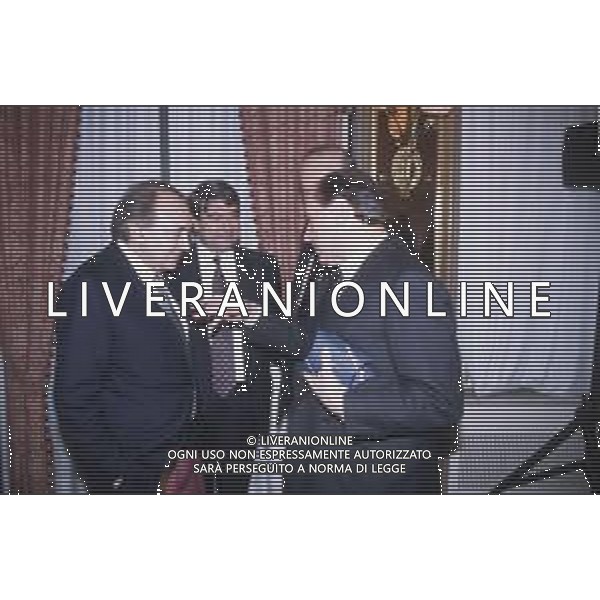 DIAP-RETROSPETTIVA SILVIO BERLUSCONI PRESIDENTE DEL MILAN CALCIO E POLITICO NELLA FOTO SILVIO BERLUSCONI NELL\'ANNO 1992-1993 A MILANO CON CORRADO FERLAINO E ALDO SPINELLI AG ALDO LIVERANI SAS