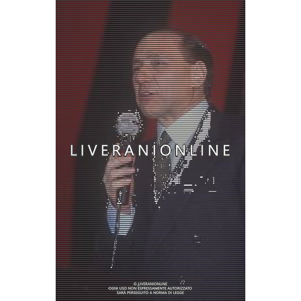 DIAP-RETROSPETTIVA SILVIO BERLUSCONI PRESIDENTE DEL MILAN CALCIO E POLITICO NELLA FOTO SILVIO BERLUSCONI NELL\'ANNO 1992-1993 A MILANO AG ALDO LIVERANI SAS
