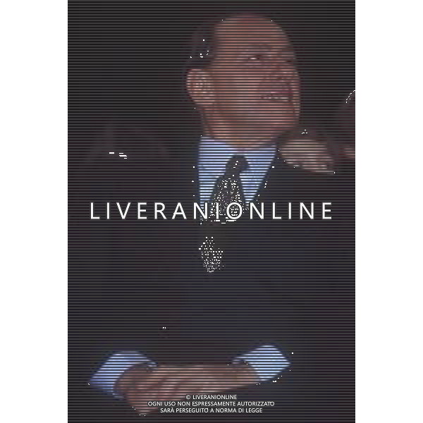 DIAP-RETROSPETTIVA SILVIO BERLUSCONI PRESIDENTE DEL MILAN CALCIO E POLITICO NELLA FOTO SILVIO BERLUSCONI NELL\'ANNO 1992-1993 A MILANO AG ALDO LIVERANI SAS