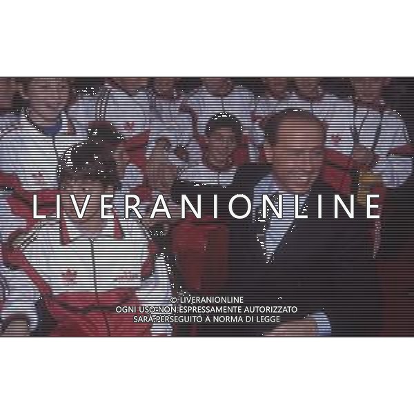 DIAP-RETROSPETTIVA SILVIO BERLUSCONI PRESIDENTE DEL MILAN CALCIO E POLITICO NELLA FOTO SILVIO BERLUSCONI NELL\'ANNO 1992-1993 A MILANO AG ALDO LIVERANI SAS