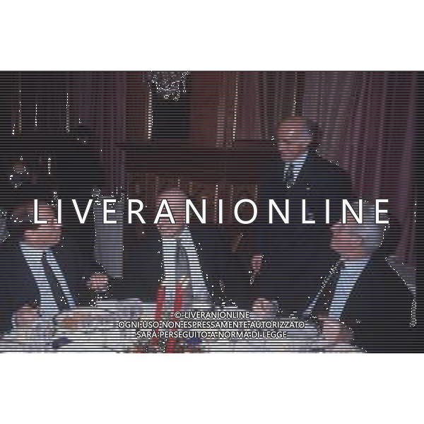 DIAP-RETROSPETTIVA SILVIO BERLUSCONI PRESIDENTE DEL MILAN CALCIO E POLITICO NELLA FOTO SILVIO BERLUSCONI NELL\'ANNO 1992-1993 A MILANO CON GALLIANI E ARRIGO SACCHI AG ALDO LIVERANI SAS