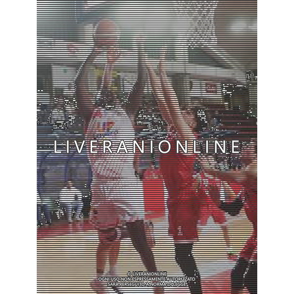 IMOLA 03 11 2025 UP ANDREA COSTA-UMANA SAN GIOBBE CHIUSI SERIE B1 NELLA FOTO ELHADJI THIOUNE UP ANDREA COSTA BASKET IMOLA SANNA - AGENZIA ALDO LIVERANI SAS