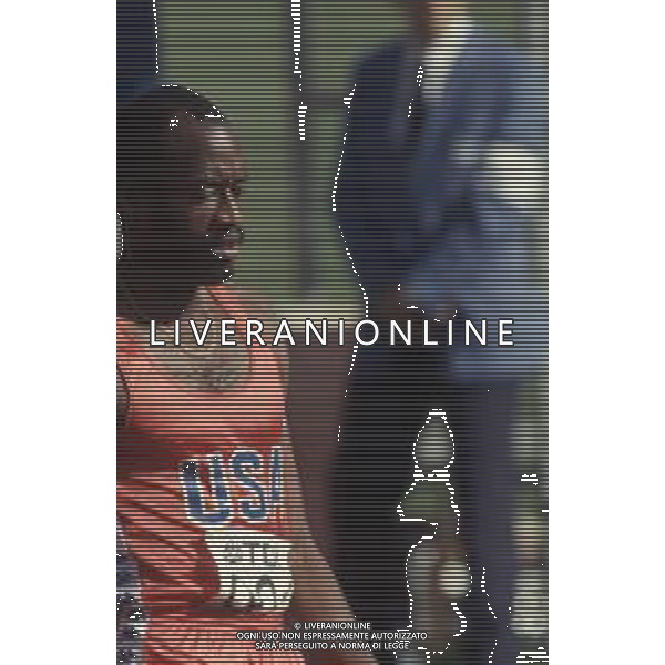 DIAP-RETROSPETTIVA EDWIN MOSES ATLETA NELLA FOTO EDWIN MOSES NELL\'ANNO 1983 AG ALDO LIVERANI SAS