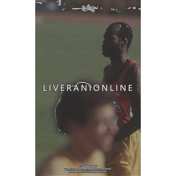 DIAP-RETROSPETTIVA EDWIN MOSES ATLETA NELLA FOTO EDWIN MOSES NELL\'ANNO 1983 AG ALDO LIVERANI SAS