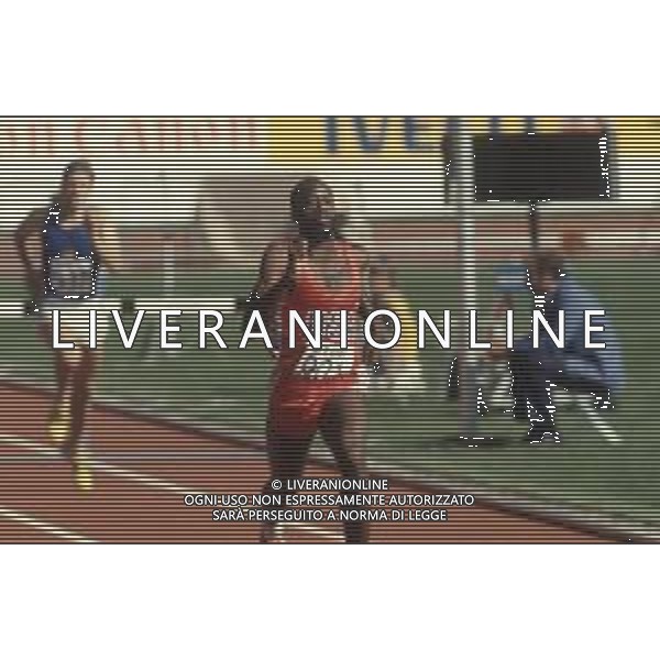 DIAP-RETROSPETTIVA EDWIN MOSES ATLETA NELLA FOTO EDWIN MOSES NELL\'ANNO 1983 AG ALDO LIVERANI SAS