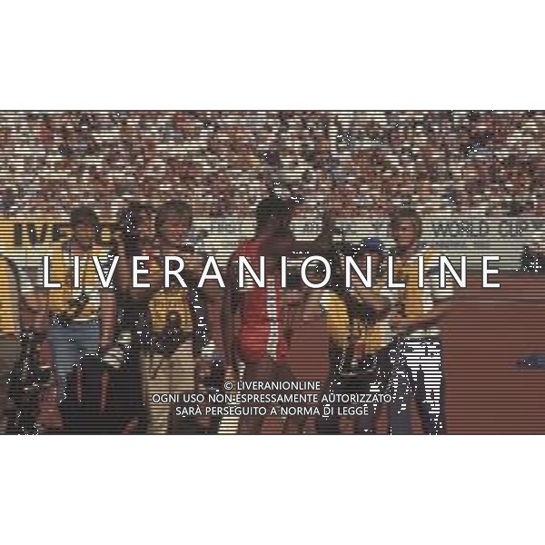 DIAP-RETROSPETTIVA EDWIN MOSES ATLETA NELLA FOTO EDWIN MOSES NELL\'ANNO 1983 AG ALDO LIVERANI SAS